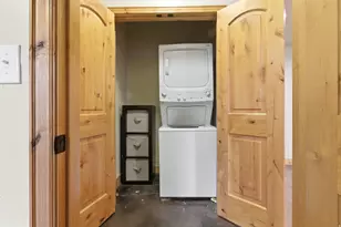 15766 S Gunstock Dr, Bluffdale, UT 84065 - Photo 37