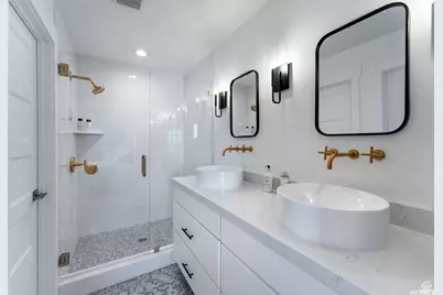 7554 S Clipper Hill Rd W #306, West Jordan, UT 84081 - Photo 19