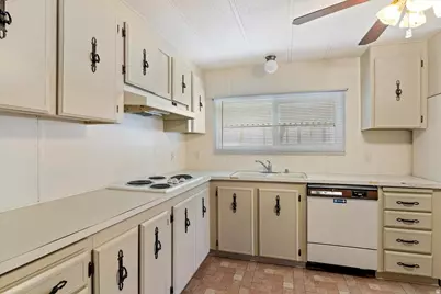 3800 S 1900 W, Roy, UT 84067 - Photo 11