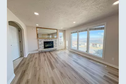 610 Meadow Lark Ln, Bountiful, UT 84010 - Photo 9