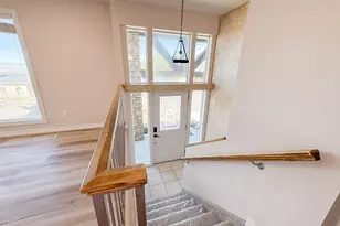 610 Meadowlark Ln, Bountiful, UT 84010 - Photo 11
