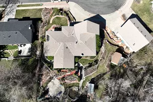 610 Meadowlark Ln, Bountiful, UT 84010 - Photo 3