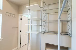 610 Meadowlark Ln, Bountiful, UT 84010 - Photo 35