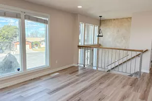 610 Meadowlark Ln, Bountiful, UT 84010 - Photo 9