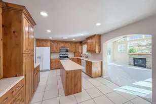 610 Meadowlark Ln, Bountiful, UT 84010 - Photo 17