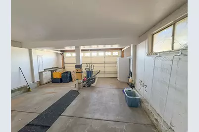 610 Meadowlark Ln, Bountiful, UT 84010 - Photo 53