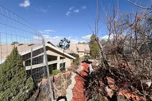 610 Meadowlark Ln, Bountiful, UT 84010 - Photo 43