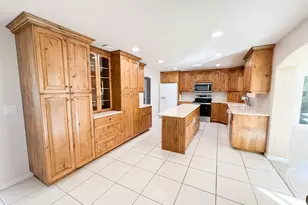 610 Meadowlark Ln, Bountiful, UT 84010 - Photo 15