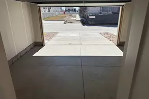 649 E Ryegrass Dr, Eagle Mountain, UT 84005 - Photo 21