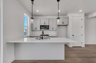 649 E Ryegrass Dr, Eagle Mountain, UT 84005 - Photo 5