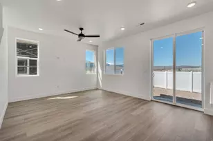 649 E Ryegrass Dr, Eagle Mountain, UT 84005 - Photo 7