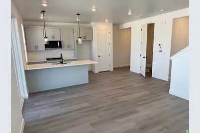 649 E Ryegrass Dr #306, Eagle Mountain, UT 84005 - Photo 7