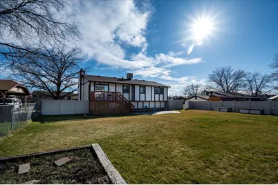 276 W Virginia Ave, Harrisville, UT 84404 - Photo 29