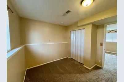 276 W Virginia Ave, Harrisville, UT 84404 - Photo 23