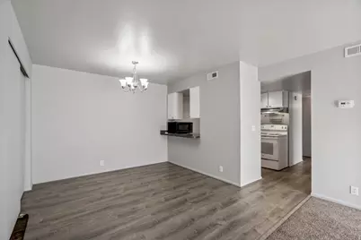 2656 W 5625 S, Roy, UT 84067 - Photo 5