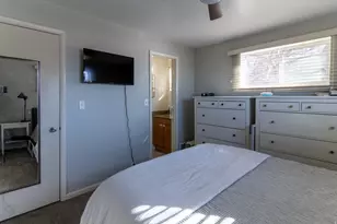 2226 E Castle Hill Ave S, Cottonwood Heights, UT 84121 - Photo 19