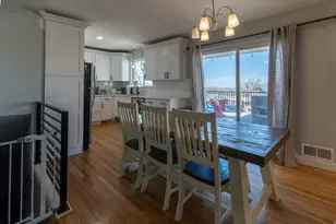 2226 E Castle Hill Ave S, Cottonwood Heights, UT 84121 - Photo 11