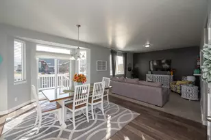 4112 E Gazelle Run, Eagle Mountain, UT 84005 - Photo 15