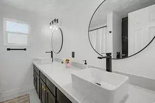 4996 Del Prado St, Murray, UT 84117 - Photo 11