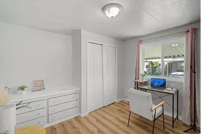 4996 Del Prado St, Murray, UT 84117 - Photo 9