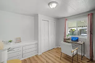 4996 Del Prado St, Murray, UT 84117 - Photo 9