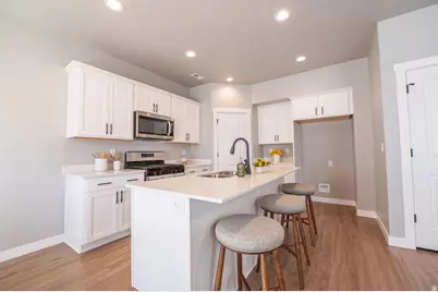 3497 S 4250 W #559, West Haven, UT 84401 - Photo 11
