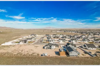 873 W Cherry Orchard Ln Ln W, Grantsville, UT 84029 - Photo 63