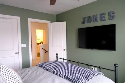 2032 S 1955 W, Woods Cross, UT 84087 - Photo 15