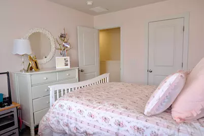 2032 S 1955 W, Woods Cross, UT 84087 - Photo 17