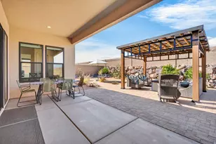 111 N Black Ave, Washington, UT 84780 - Photo 47