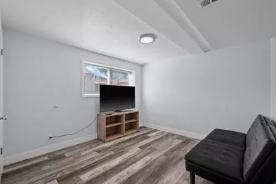 5353 W Peggy Ln, West Valley, UT 84120 - Photo 19