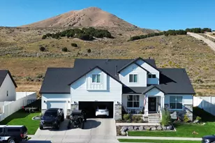 3373 E Wheat Ln, Eagle Mountain, UT 84005 - Photo 23