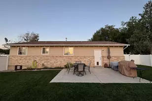 246 S 200 E, Mount Pleasant, UT 84647 - Photo 15