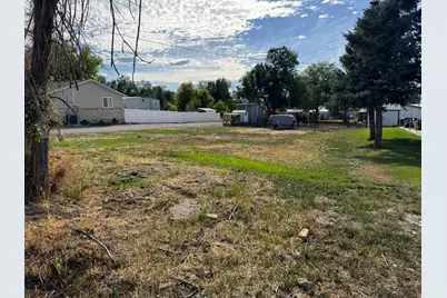 246 S 200 E, Mount Pleasant, UT 84647 - Photo 3