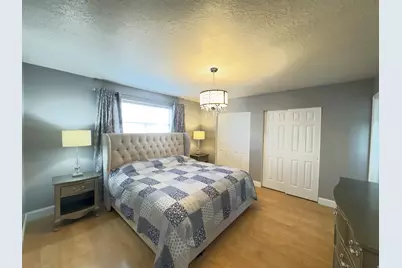 369 W 1900 S, Clearfield, UT 84015 - Photo 7