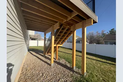 369 W 1900 S, Clearfield, UT 84015 - Photo 21