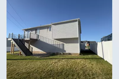 369 W 1900 S, Clearfield, UT 84015 - Photo 19