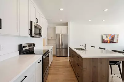 1022 S 200 E, Spanish Fork, UT 84660 - Photo 5