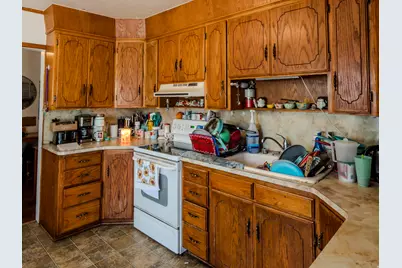 625 S 200 E, Springville, UT 84663 - Photo 7