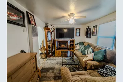 625 S 200 E, Springville, UT 84663 - Photo 43