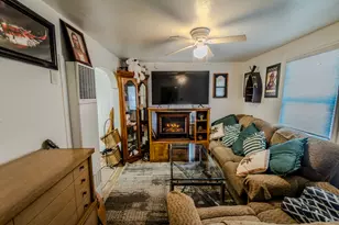 625 S 200 E, Springville, UT 84663 - Photo 43