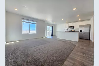 26 N Wayne Way, Grantsville, UT 84029 - Photo 3