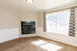 584 S 300 W, Logan, UT 84321 - Photo 3