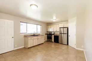 584 S 300 W, Logan, UT 84321 - Photo 5