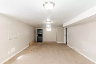 584 S 300 W, Logan, UT 84321 - Photo 17