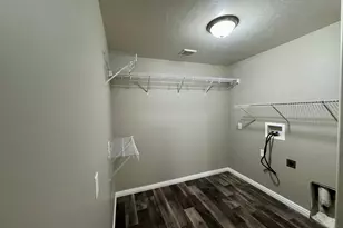 563 W Bountiful Way, Saratoga Springs, UT 84045 - Photo 25