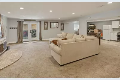 1413 W Webb Ln, Kaysville, UT 84037 - Photo 17