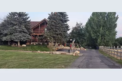 1413 W Webb Ln, Kaysville, UT 84037 - Photo 1