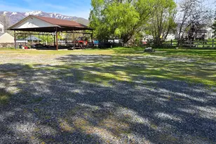 1413 W Webb Ln, Kaysville, UT 84037 - Photo 39