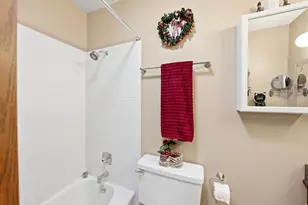 1582 N Emerald Dr, Layton, UT 84040 - Photo 15